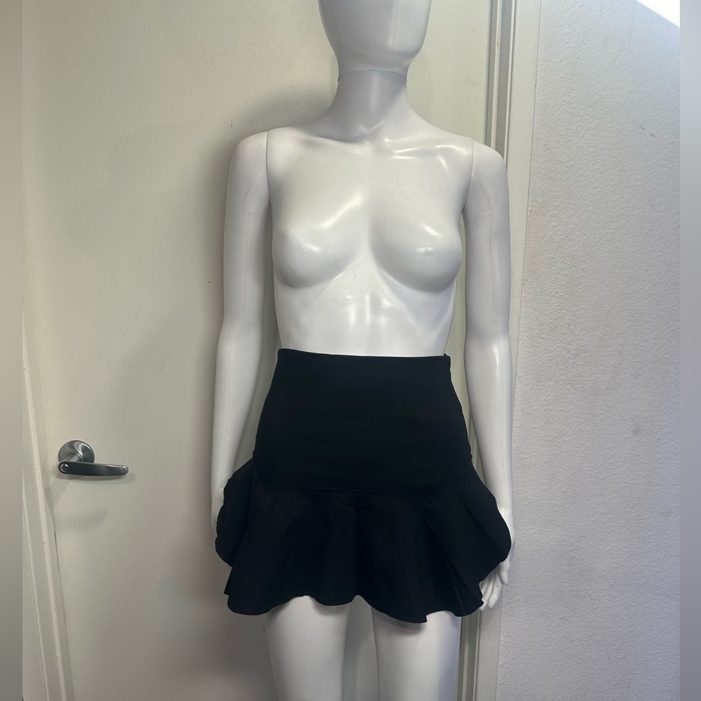 Black mini for and flare skirt